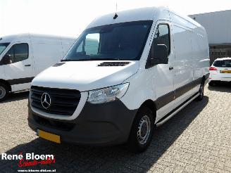 skadebil bedrijf Mercedes Sprinter 317 1.9 CDI L4H3 170pk Aut 2022/12