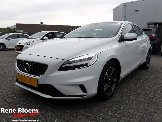 Coche accidentado Volvo V-40 2.0 D3 R-Design Aut 2017/10