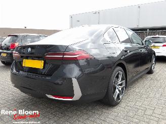Schadeauto BMW 5-serie 530e 2024/9