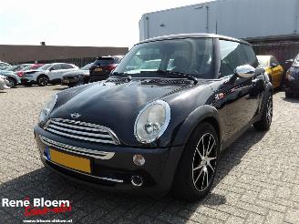 Avarii autoturisme Mini Mini ONE 1.6 3drs 90pk 2006/9