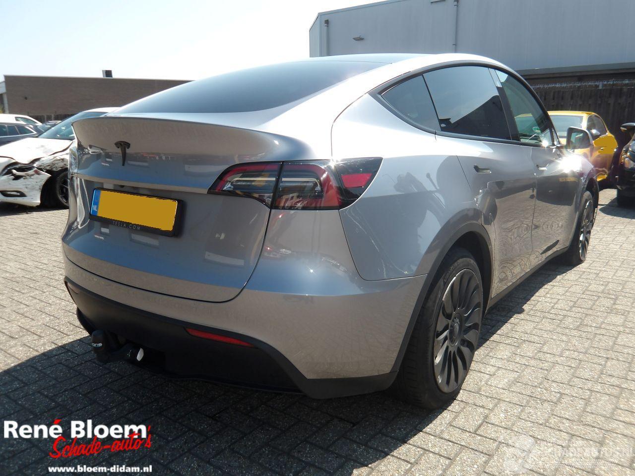 Tesla Model Y Long Range RWD 75kWh