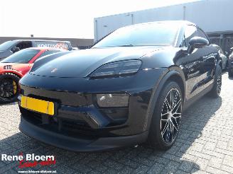 Schadeauto Porsche Macan 4 100kWh 2025/1