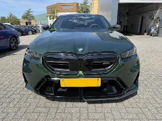 BMW M5 Sedan Carbon B&W 728pk Full Option picture 3