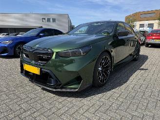 BMW M5 Sedan Carbon B&W 728pk Full Option picture 4