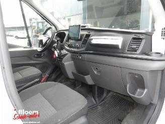 Ford Transit 2.0 TDCI L2H2 Trend picture 11
