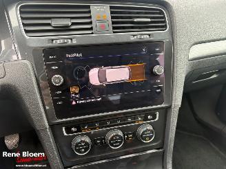 Volkswagen Golf 1.6 TDI Highline Navi 116pk picture 16