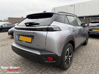 damaged passenger cars Peugeot e-2008 EV GT 54kWh 2026/6