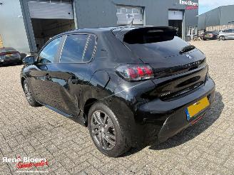 Peugeot 208 1.2 Puretech Active Carplay 5drs picture 2