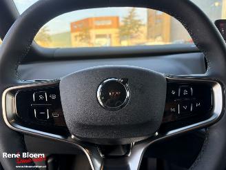 Volvo EX30 Single Extended Range Plus 69-kWh 272-pk picture 20
