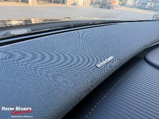 Volvo EX30 Single Extended Range Plus 69-kWh 272-pk picture 21