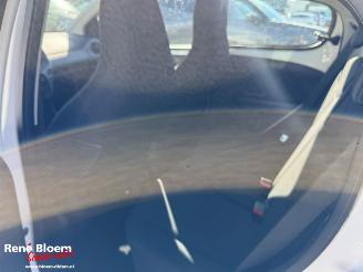 Peugeot 108 1.0 e-VTi Active TOP! picture 10