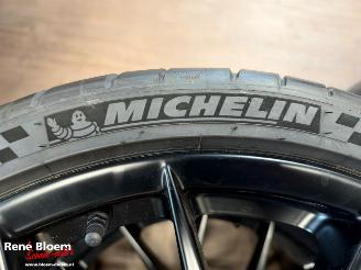 Porsche  GT4 RS nieuwe Machnesium Velgen picture 5