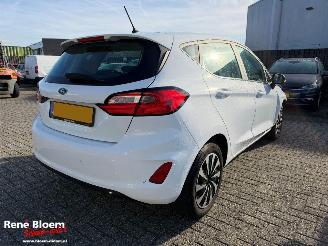 uszkodzony samochody osobowe Ford Fiesta 1.0 EcoBoost Hybrid Titanium 2023/12