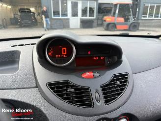 Renault Twingo 1.2-16V Collection Airco picture 14