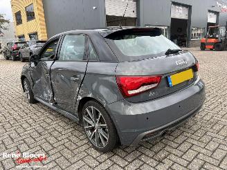 Audi A1 SPORTBACK 1.0 TFSI S-Line Navi 5-drs picture 2