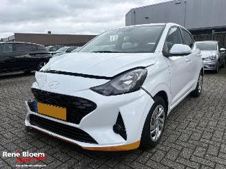 Damaged car Hyundai I-10 1.0 Comfort 5-drs Airco 2023/10
