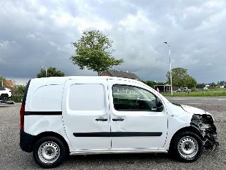 Mercedes Citan 108 CDI 75pk euro.6 BleuEfficiency - 61dkm nap - airco - bleutooth - aux - usb - klapdeuren + schuifdeur picture 56