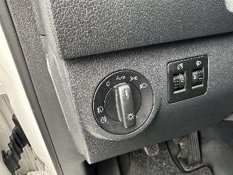 Volkswagen Caddy maxi 2.0 TDI 102pk L2/H1 BMT Euro6 Highline - nap - airco - cruise - pdc - licht + regensensor - voorruit verwarming picture 16