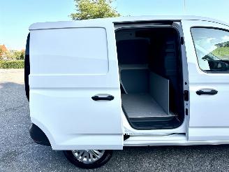 Volkswagen Caddy 2.0 TDI 6-bak Comf - 7189km nap 2023 - leer - navi - clima - cruise - pdc - trekh - schuif + klapdeuren picture 10