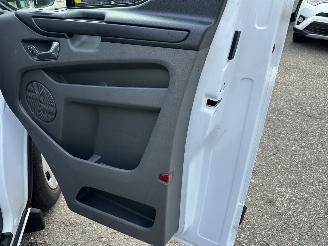 Ford Transit Custom 280 2.0 TDCI 131pk 6-traps aut L1/H1 Trend - line assist - nap - airco - cruise - trekh - pdc v+a picture 38