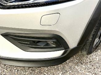 Volvo V-60 Gereserveerd Cross country 2.0 D4 190pk aut AWD Intro Ed - pano - bowers&wilkins - 360cam - stoelkoeling - stoelverw v+a - head up picture 138