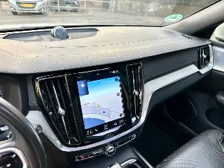 Volvo V-60 Gereserveerd Cross country 2.0 D4 190pk aut AWD Intro Ed - pano - bowers&wilkins - 360cam - stoelkoeling - stoelverw v+a - head up picture 56