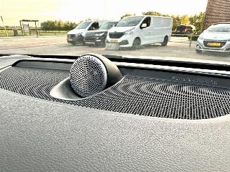 Volvo V-60 Gereserveerd Cross country 2.0 D4 190pk aut AWD Intro Ed - pano - bowers&wilkins - 360cam - stoelkoeling - stoelverw v+a - head up picture 15