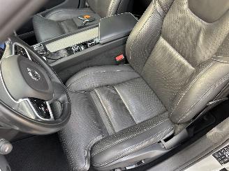 Volvo V-60 Gereserveerd Cross country 2.0 D4 190pk aut AWD Intro Ed - pano - bowers&wilkins - 360cam - stoelkoeling - stoelverw v+a - head up picture 63