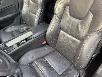 Volvo V-60 Gereserveerd Cross country 2.0 D4 190pk aut AWD Intro Ed - pano - bowers&wilkins - 360cam - stoelkoeling - stoelverw v+a - head up picture 20