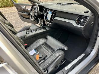 Volvo V-60 Gereserveerd Cross country 2.0 D4 190pk aut AWD Intro Ed - pano - bowers&wilkins - 360cam - stoelkoeling - stoelverw v+a - head up picture 17