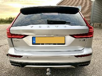 Volvo V-60 Gereserveerd Cross country 2.0 D4 190pk aut AWD Intro Ed - pano - bowers&wilkins - 360cam - stoelkoeling - stoelverw v+a - head up picture 6