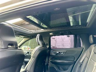 Volvo V-60 Gereserveerd Cross country 2.0 D4 190pk aut AWD Intro Ed - pano - bowers&wilkins - 360cam - stoelkoeling - stoelverw v+a - head up picture 95