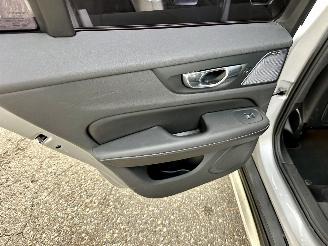 Volvo V-60 Gereserveerd Cross country 2.0 D4 190pk aut AWD Intro Ed - pano - bowers&wilkins - 360cam - stoelkoeling - stoelverw v+a - head up picture 127