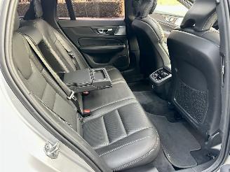 Volvo V-60 Gereserveerd Cross country 2.0 D4 190pk aut AWD Intro Ed - pano - bowers&wilkins - 360cam - stoelkoeling - stoelverw v+a - head up picture 85