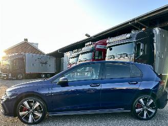 Schadeauto Volkswagen Golf GTE 2020/10
