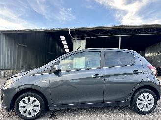 skadebil auto Peugeot 108 1.0 e-VTi 72pk Active 5drs - 96dkm nap - airco - led - elektr pakket - aux - usb - privacy glass - bwjr 2021 2021/2