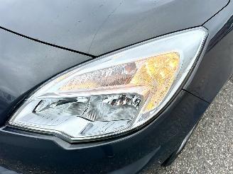 Opel Meriva 1.4 Turbo 120pk Berlin - nap - clima - cruise - navi - pdc v+a - trekh - licht + regens + dimmend binnenspiegel picture 95