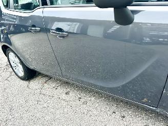 Opel Meriva 1.4 Turbo 120pk Berlin - nap - clima - cruise - navi - pdc v+a - trekh - licht + regens + dimmend binnenspiegel picture 91
