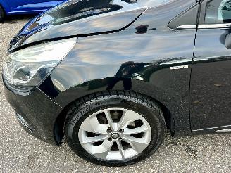 Renault Clio Estate 0.9 TCe Turbo 90pk Limited - nap - navi - pdc - lmv - led - touchscreen - aux - usb - 4x nw banden picture 80