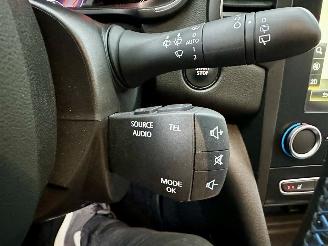Renault Mégane 1.3 TCe Turbo 140pk 7-traps aut GT-Line - head up - bose - kuipstoelen - nav - cam - keyless - sfeerverl picture 58