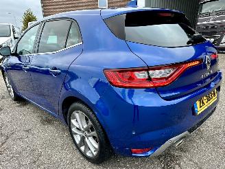 Renault Mégane 1.3 TCe Turbo 140pk 7-traps aut GT-Line - head up - bose - kuipstoelen - nav - cam - keyless - sfeerverl picture 7