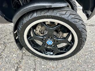 Piaggio MP3 500 Lt Sport ABS 39pk - akrapovic - matzwart - abs - asr - nieuwe banden - recent beurt gehad - rijdbaar picture 25