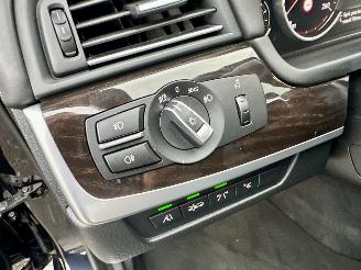 BMW 5-serie 550i 4.4 V8 TwinTurbo 408pk 8-traps aut M-Sport - nap - b&o - schuifdak - massage - softclose - tv schermen - 360cam picture 62