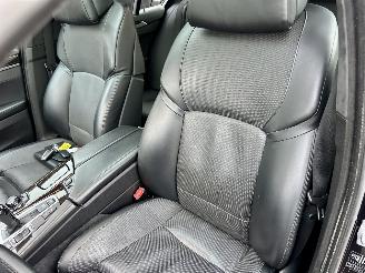 BMW 5-serie 550i 4.4 V8 TwinTurbo 408pk 8-traps aut M-Sport - nap - b&o - schuifdak - massage - softclose - tv schermen - 360cam picture 17