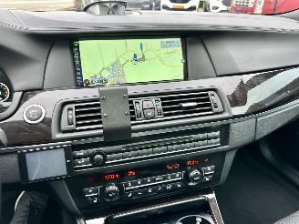 BMW 5-serie 550i 4.4 V8 TwinTurbo 408pk 8-traps aut M-Sport - nap - b&o - schuifdak - massage - softclose - tv schermen - 360cam picture 51