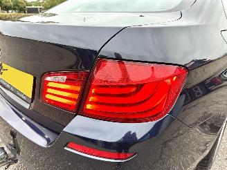 BMW 5-serie 550i 4.4 V8 TwinTurbo 408pk 8-traps aut M-Sport - nap - b&o - schuifdak - massage - softclose - tv schermen - 360cam picture 107