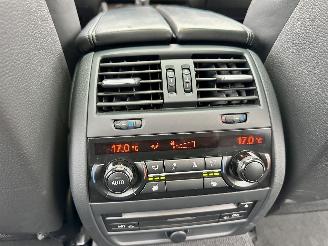 BMW 5-serie 550i 4.4 V8 TwinTurbo 408pk 8-traps aut M-Sport - nap - b&o - schuifdak - massage - softclose - tv schermen - 360cam picture 92