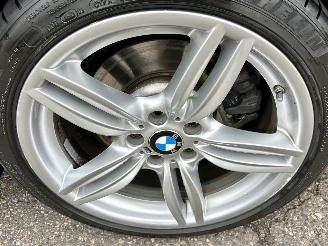 BMW 5-serie 550i 4.4 V8 TwinTurbo 408pk 8-traps aut M-Sport - nap - b&o - schuifdak - massage - softclose - tv schermen - 360cam picture 120