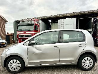 Schadeauto Volkswagen Up! 1.0 2023/1
