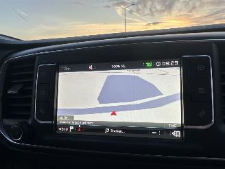 Peugeot Expert 231L 2.0 BlueHDI 120 Prem Pack extra lang - 3pers - nap - navi - pdc v+a - airco - cruise - trekh picture 17